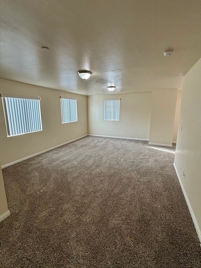 Photo - 216 E 97th St