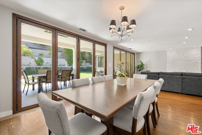 Photo - 9312 Bolton Rd