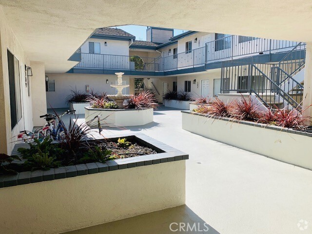 Building Photo - 5401 E Anaheim Rd Unit 104 Rental