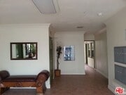 Photo - 615 N Rossmore Ave House