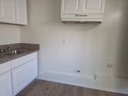 Photo - 1318 W 119th St Unit 2B