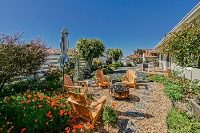 Photo - FULLY FURNISHED, CHARMING & AIRY, 4BR2BA MONTEMALAGA HILLTOP HOME W/ “QUEENS NECKLACE” VIEWS, 2-C...