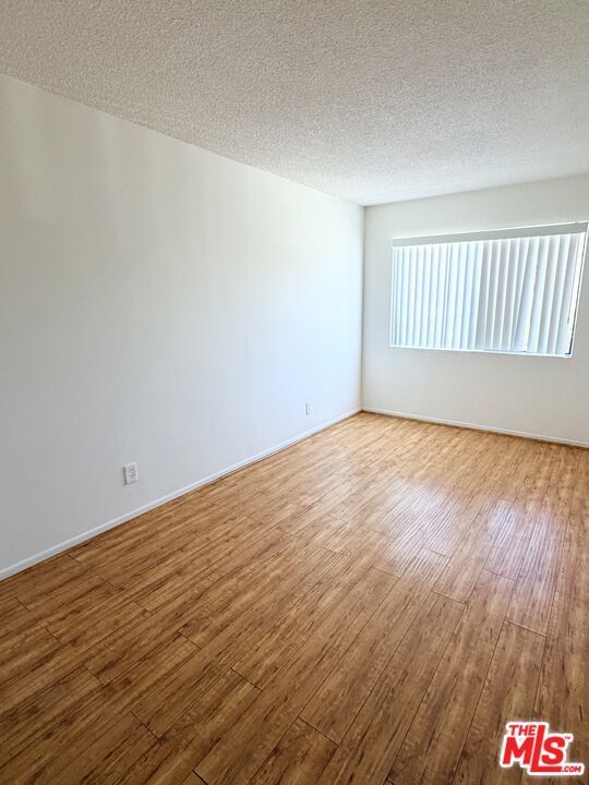 Photo - 815 S Ardmore Ave Unit 202