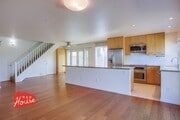 Photo - 1878 Pariva Dr