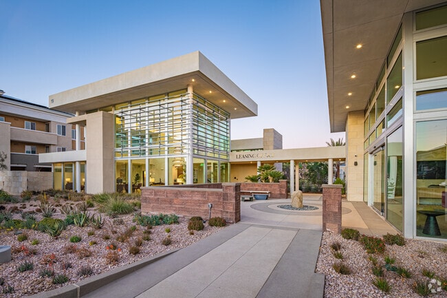 Building Photo - The Park on Washington