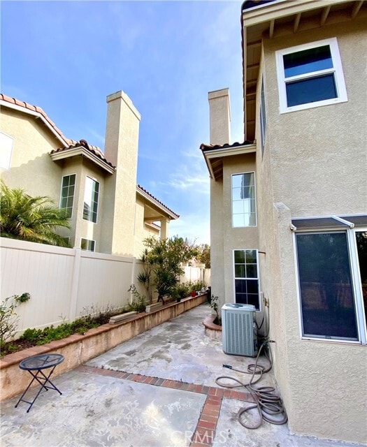 Photo - 29 Cuervo Dr