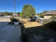 Photo - 14222 Hart St