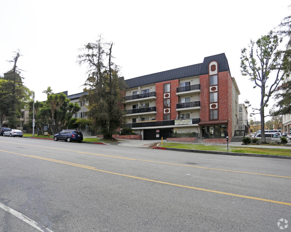 Park Terrace Apartments - Park Terrace Apartments