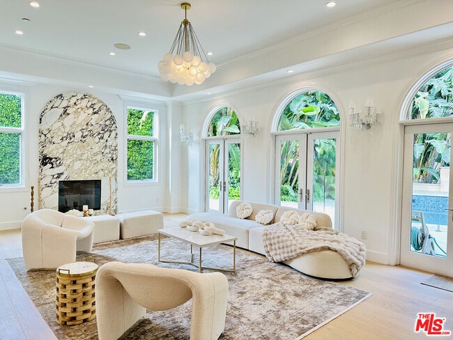 Photo - 1447 San Ysidro Dr