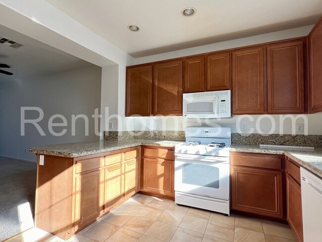 Photo - 16956 Laurel Hill Ln