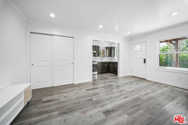 Photo - 238 Thorne St