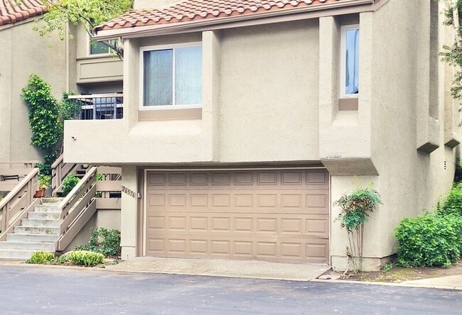 Building Photo - 26576 Dolorosa