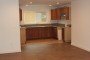 Photo - 14308 Osborne St House