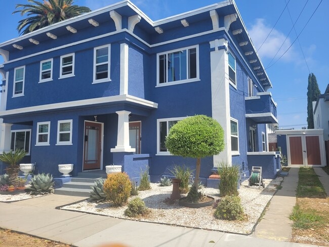 Building Photo - 1005 2nd St Unit 1005