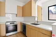 Photo - 2671 Benedict St Unit 3/4