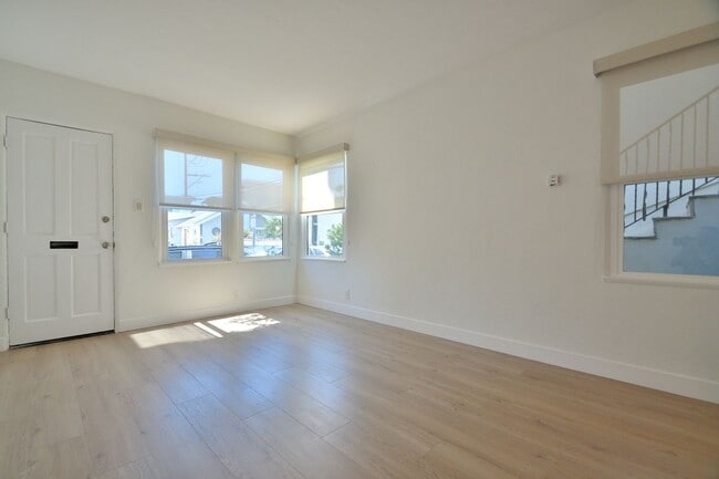 Photo - j421 Unit Lower