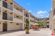 Photo - 12801 Moorpark St Unit 206