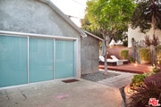 Photo - 1153 N Poinsettia Pl House