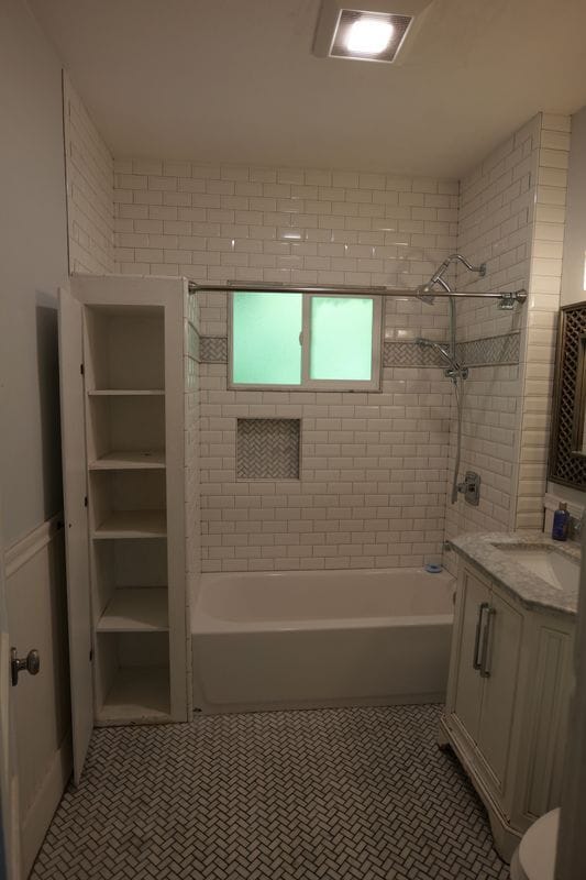 Photo - 115 E Jefferson