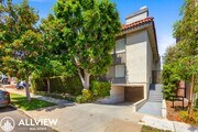 Photo - Beautifully Upgraded 2-Bed, 3-Bath Townhou... House