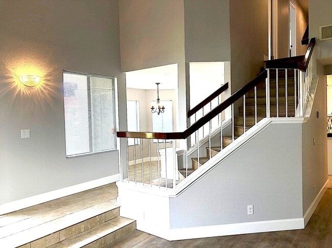 Photo - 38343 5th Pl W