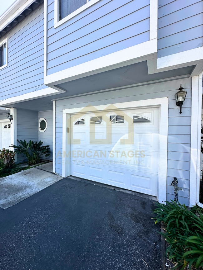 Building Photo - 1686 Eucalyptus Dr Rental
