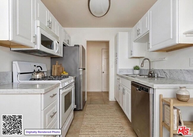 Photo - 943 9th St Unit 5