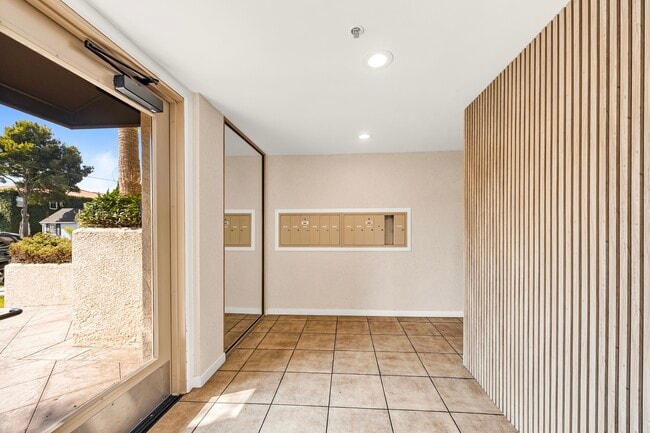 Photo - Alcott Apartments