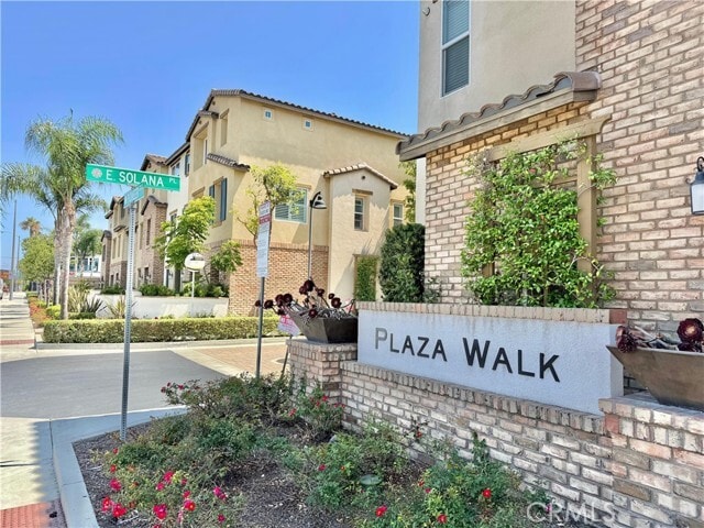 Building Photo - 11821 E Solana Pl