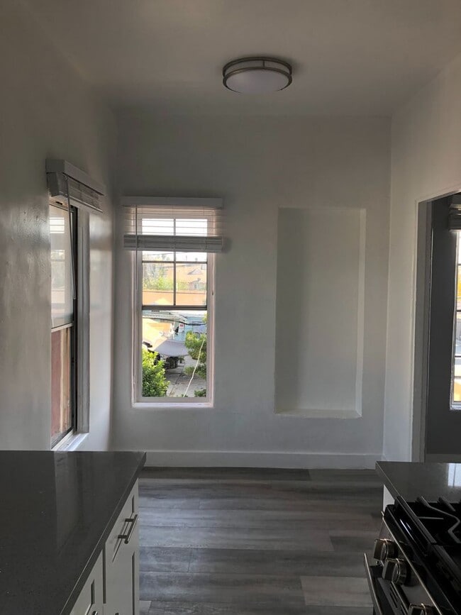 Photo - Welcome to 1443 Bonnie Brae Apartments – Classic Style Meets Modern Convenience!