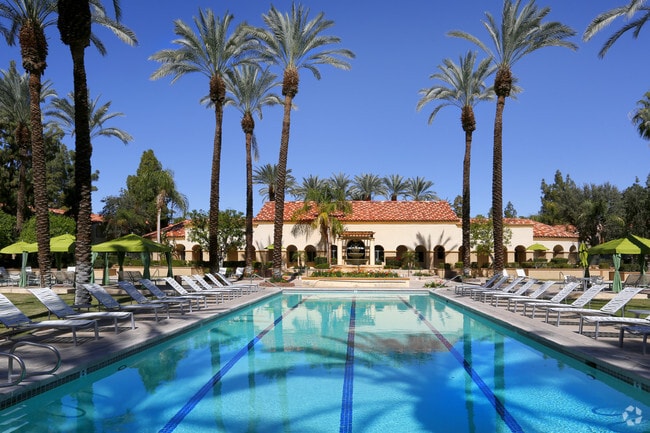 The Regent Palm Desert Apartment Homes - The Regent Palm Desert Apartment Homes