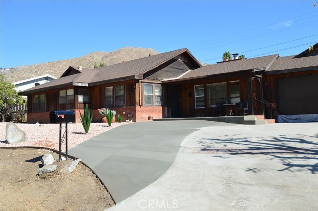 Building Photo - 3210 Belvedere Dr