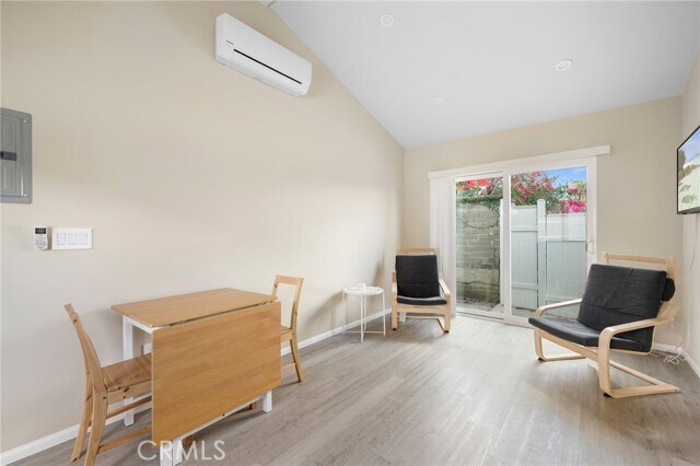 Photo - 1816 Hillside Dr
