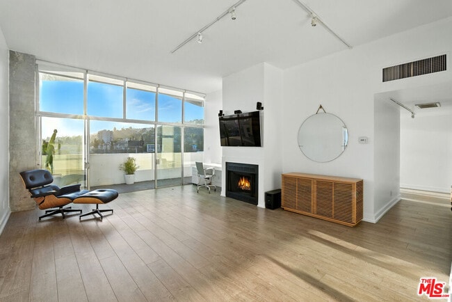 Photo - 1155 N La Cienega Blvd Unit 5