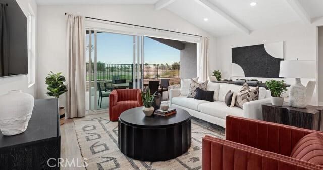 Photo - 42409 Lamporo Wy