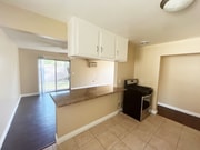 Photo - 835 S Oaks Ave Unit D