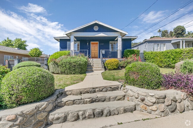 Building Photo - 2347 Moss Ave Rental