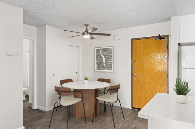 Remodel Apartment - The Plaza Apartments