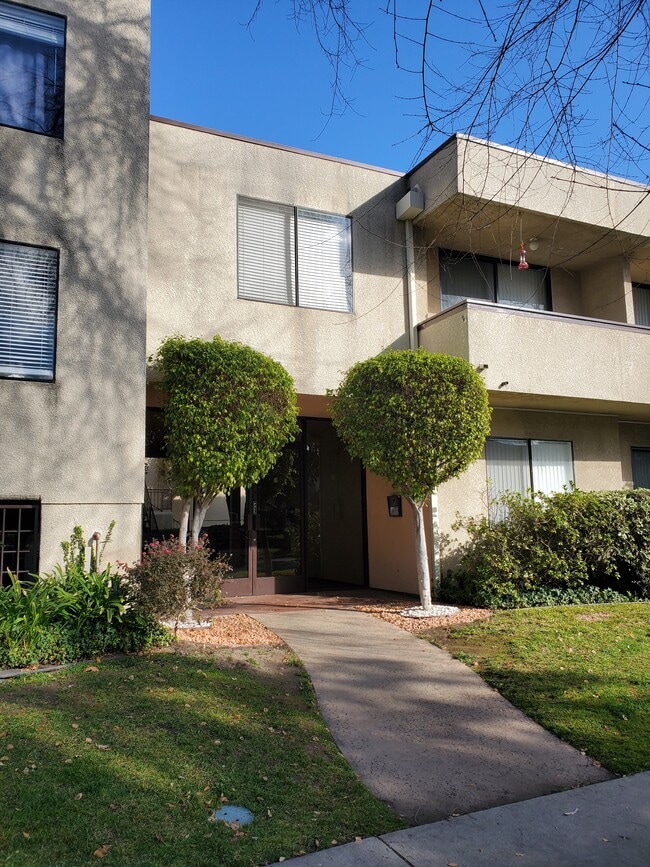 Photo - 10815 Hesby St Unit 111