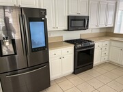 Kitchen view - 10924 Creekbridge Plz Townhome