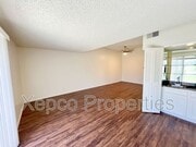 Photo - 1607 Augusta Plaza House