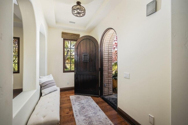 Photo - The Bluff's Unfurnished 3 bdrm Home