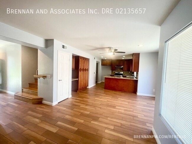 Photo - 1533 Applegate St