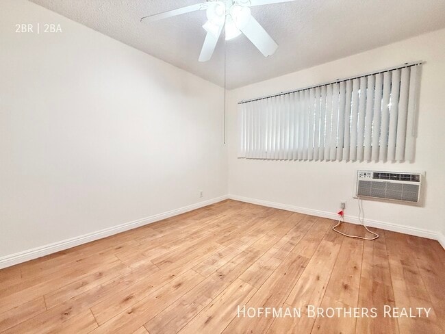 Photo - 1036 N Crescent Heights Blvd Unit 4