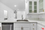 Photo - 11504 Moorpark St Unit 103
