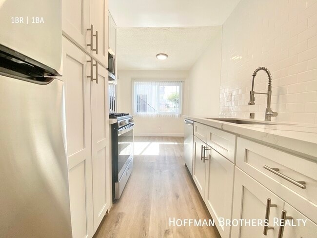 Photo - 1710 Arapahoe St Unit 4