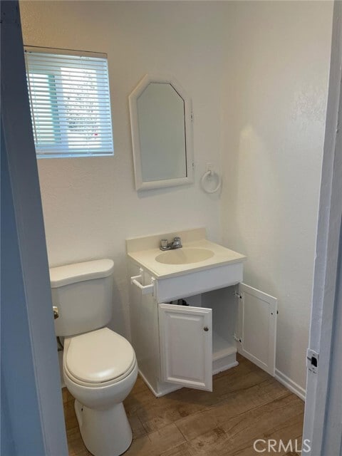 Photo - 579 S Iris Ave