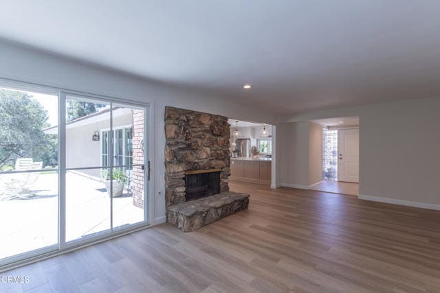 Photo - 555 Paulette Pl