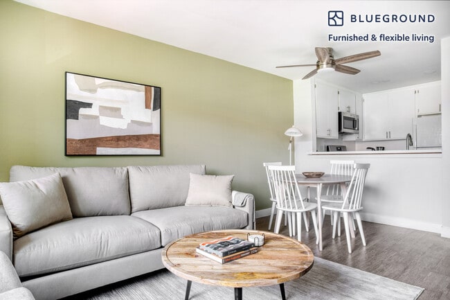 Photo - 5405 Lindley Ave Unit FL3-ID868