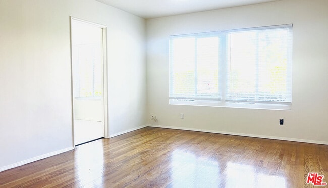 Photo - 1860 Alexandria Ave Unit #1862